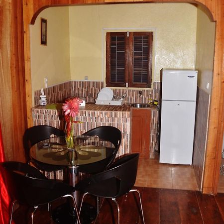 Guest House Quinta Natural Bangalots Graca Ngoại thất bức ảnh